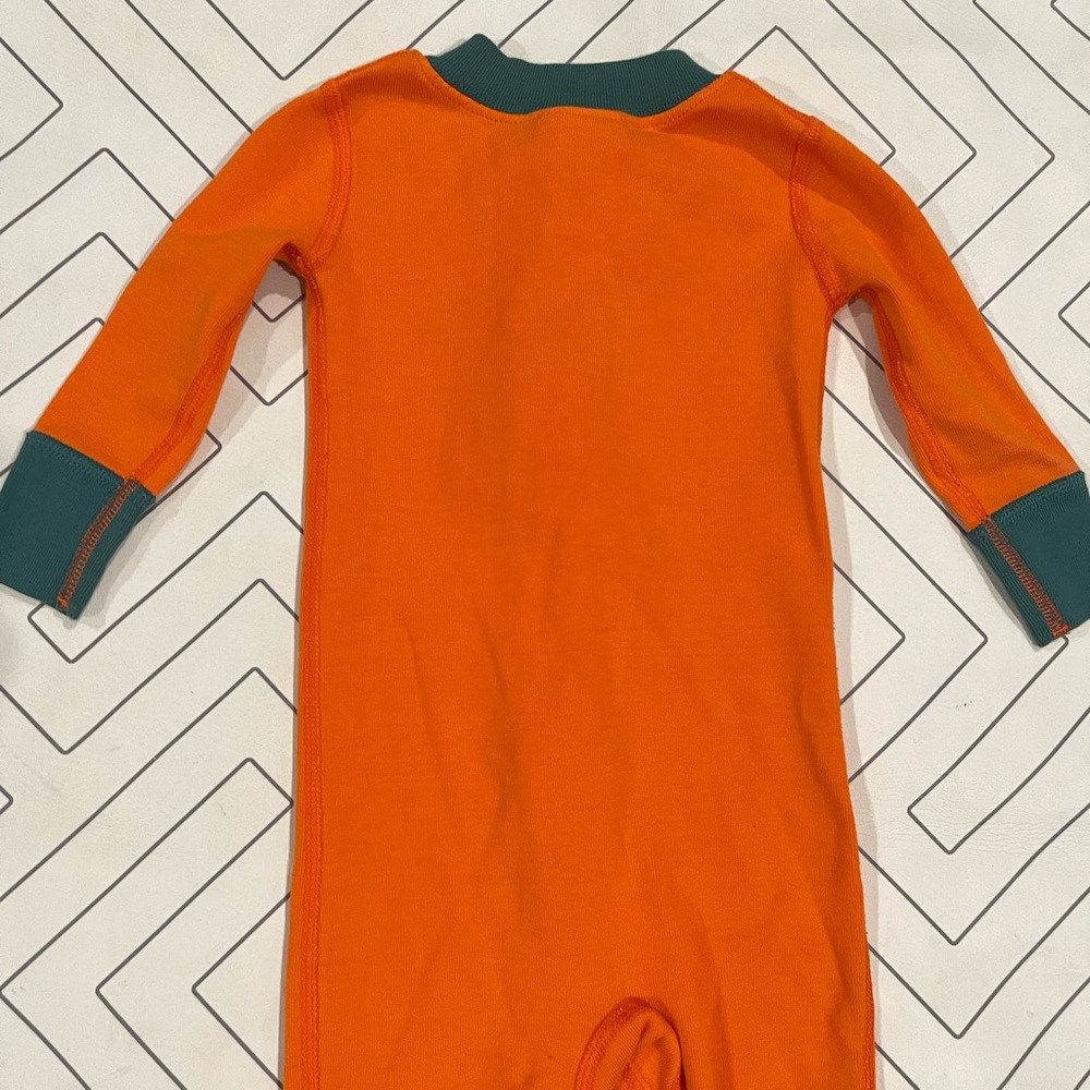 Hanna Andersson Halloween Jack-O-Lantern Zipper Pajama - Picture 8 of 9